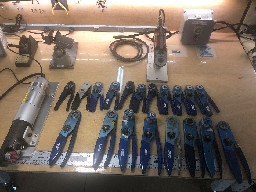 Hand-Tools-right-img