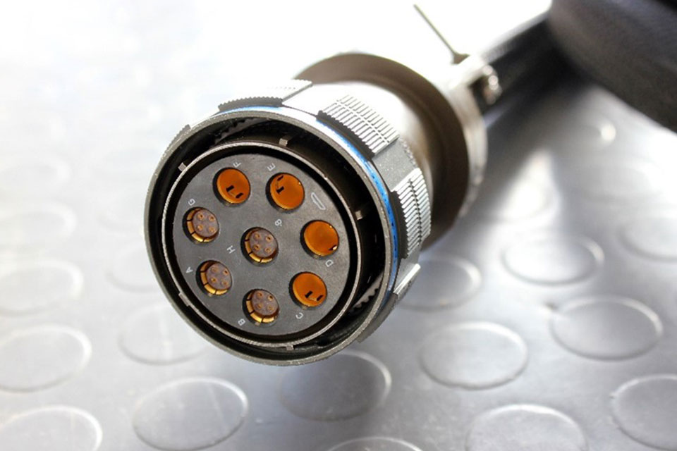 High-Speed-Impedance-Controlled-Quadrax-Cable-img